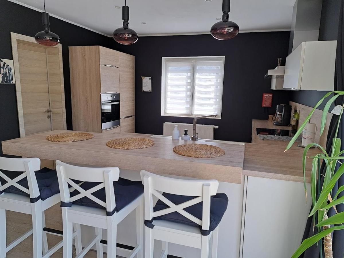 Gite Rural "L'Anseromia" Dinant Exteriör bild