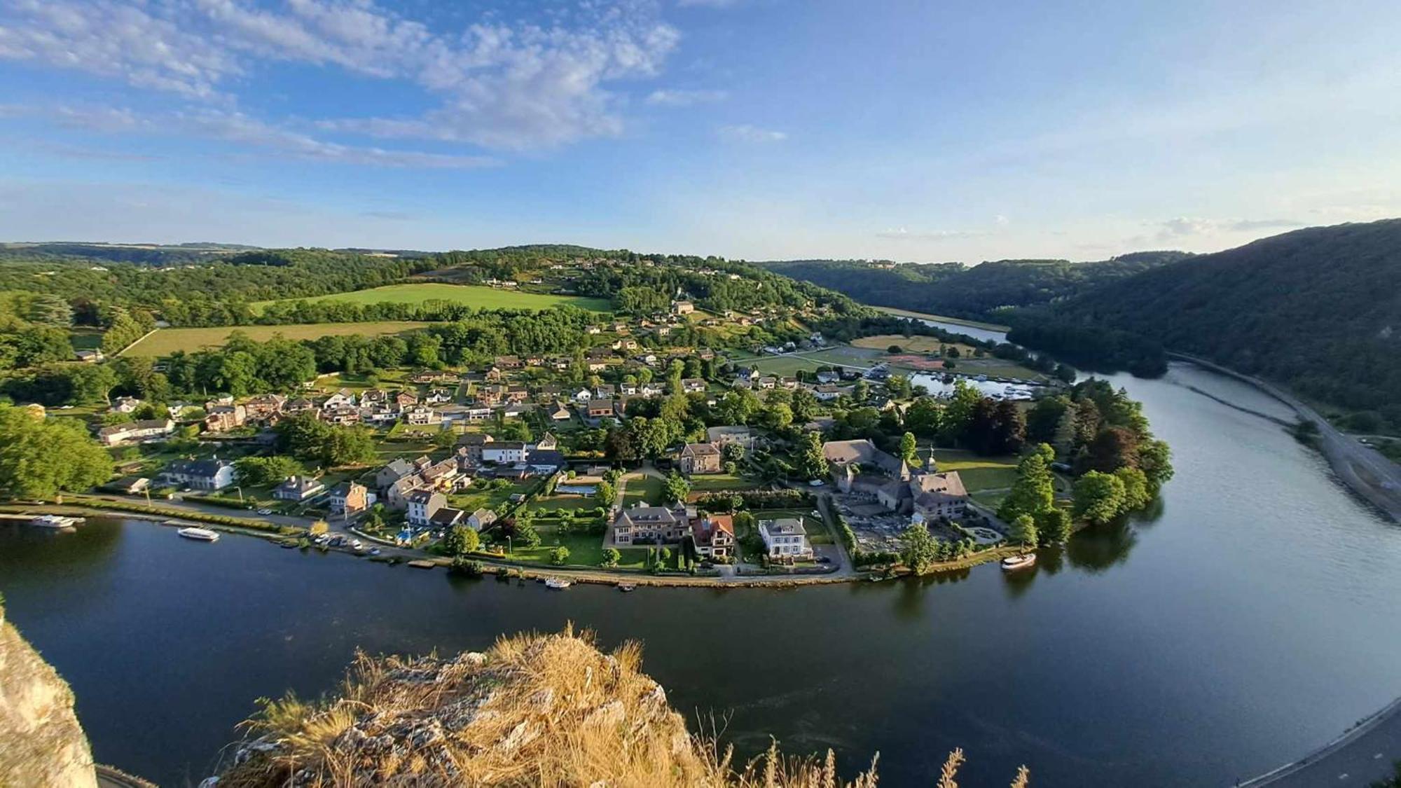 Gite Rural "L'Anseromia" Dinant Exteriör bild